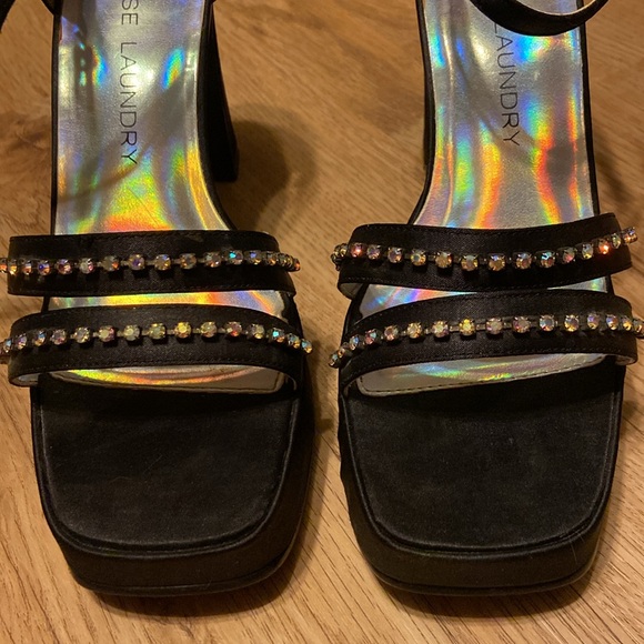 Black Satin Vntg. “Chinese Laundry” with rhinestones. Comfy: dance all night!💃 - Picture 4 of 11